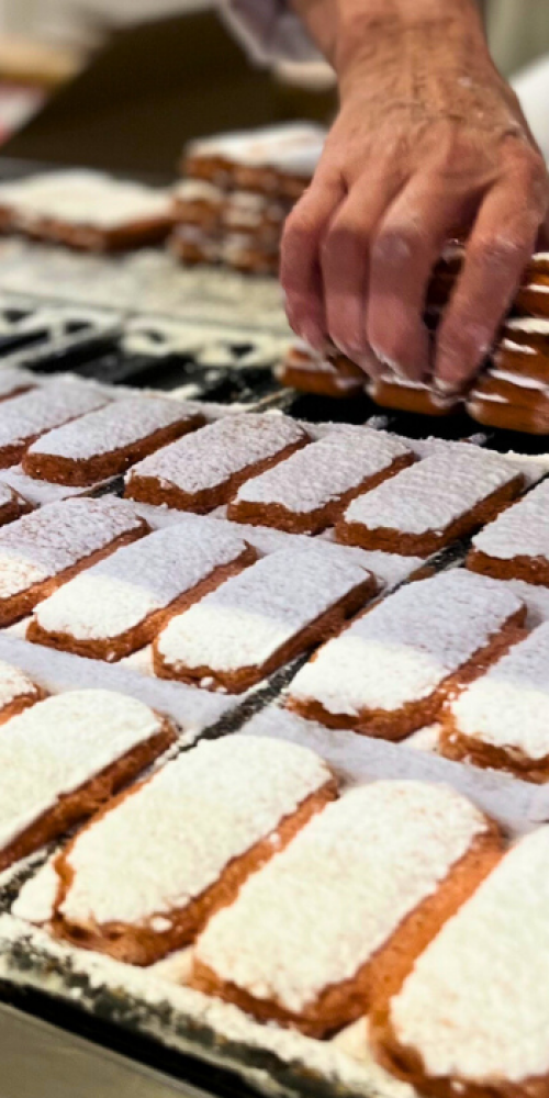 biscuits-roses-de-reims